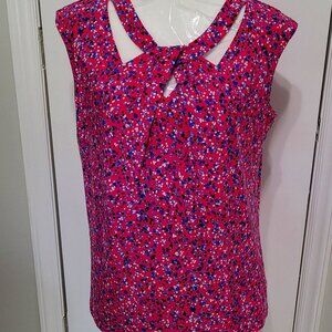 Kasper Lined Sleeveless Top with Decorative Neckline